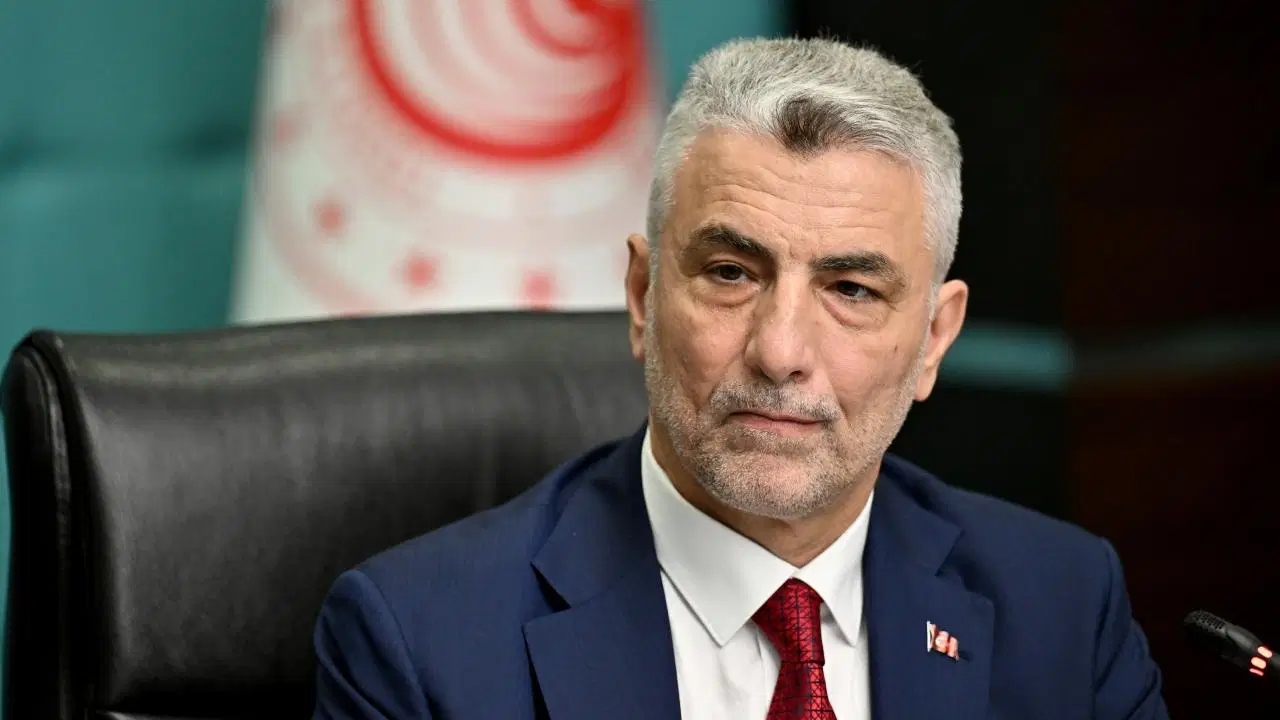 Ticaret Bakanı Bolat, Esnaf İçin Sağlanan Finansman Desteklerinin Detaylarını Paylaştı