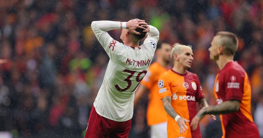 Galatasaray, Manchester United'la evinde 3-3 berabere kaldı