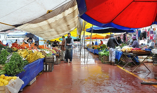 Kartepe Belediyesi, Ramazan Bayramı öncesi ilçe genelinde hazırlıklarını sürdürürken, 9 gün boyunca kurulacak pazarlar belli oldu – GÜNDEM