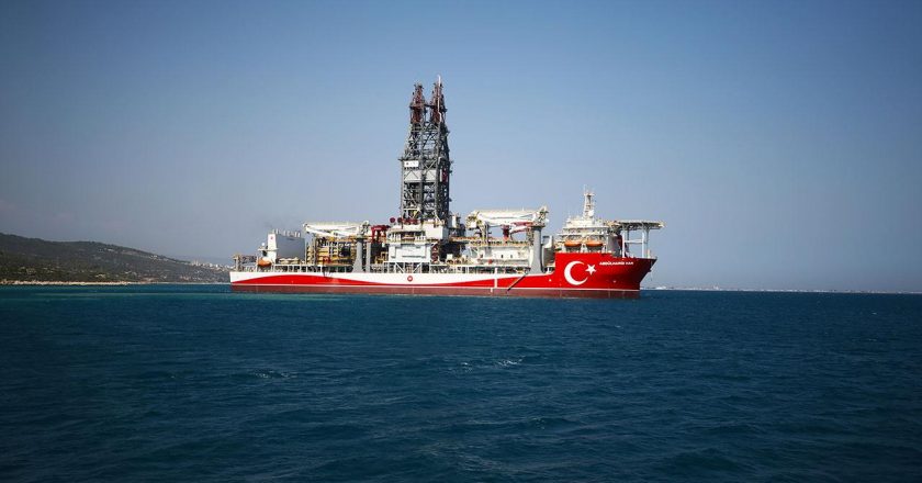 Abdülhamid Han sondaj gemisi yeni görev yerine gönderildi