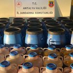 Antalya'da 4 bin litre sahte alkol ele geçirildi