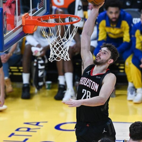 Alperen Şengün’ün double-double’ı yetmedi! GSW, Rockets karşısında öne geçti…
