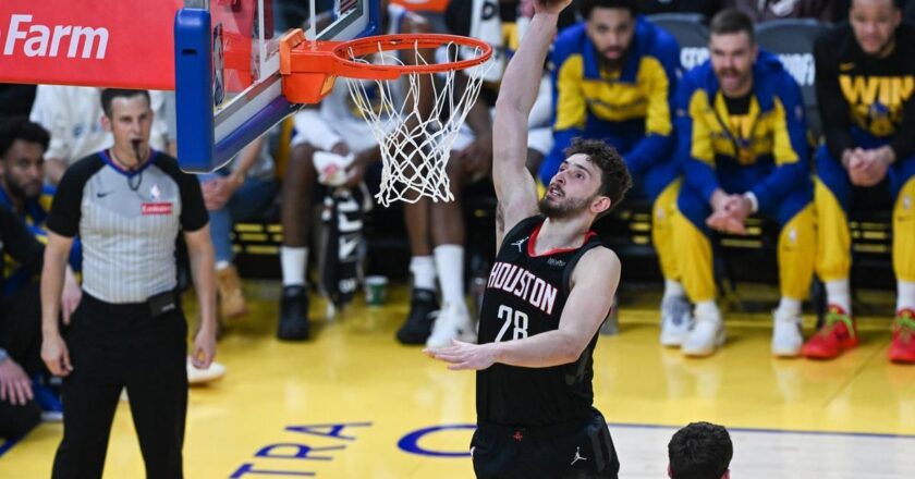 Alperen Şengün’ün double-double’ı yetmedi! GSW, Rockets karşısında öne geçti…