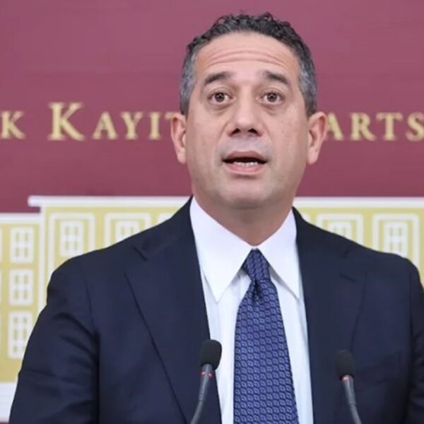 Ali Mahir Başarır’dan göndermeli ‘bavul’ paylaşımı – Son Dakika Siyaset Haberleri
