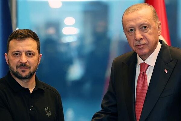 Cumhurbaşkanı Erdoğan ile Zelenskiy telefon ile görüştü