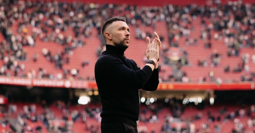 Ajax’ta Francesco Farioli ile yollar ayrıldı