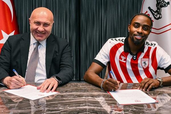 Samsunspor, Kongolu orta saha Antoine Makoumbou ile sözleşme imzaladı –
