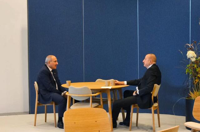 Aliyev ve Paşinyan, Kopenhag 2 topladı